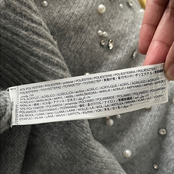 Heather grey festive sweater with crystals and pearls - Picture 5 of 5